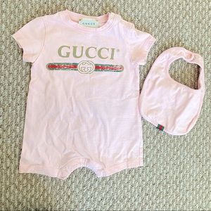 Gucci Baby Cotton Gift Set with Logo